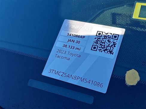 Used 2023 Toyota Tacoma TRD Off-Road image 25