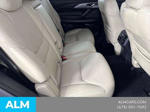 Used 2020 MAZDA CX-9 Touring w/ Touring Premium Package FWD image 18
