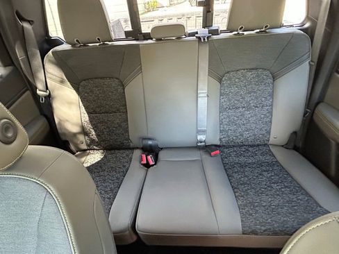 Used 2023 Chevrolet Colorado ZR2 image 13