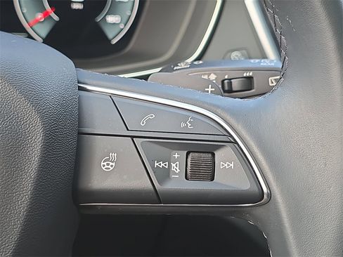 Used 2023 Audi A4 2.0T Premium w/ Convenience Package image 18