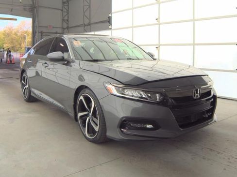 Used 2020 Honda Accord Sport image 3
