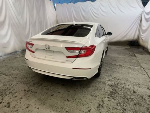 Used 2020 Honda Accord Sport image 9