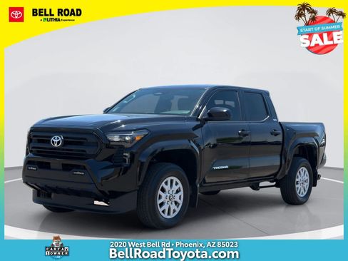Used 2025 Toyota Tacoma SR5 AWD/4WD image 1