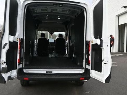 New 2026 Ford Transit 250 148 Medium Roof w/ Load Area Protection Package image 4