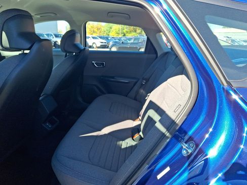 New 2025 Kia K4 EX image 6