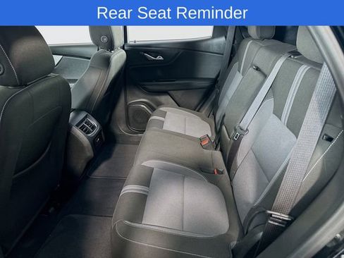Used 2025 Chevrolet Blazer LT AWD/4WD image 17
