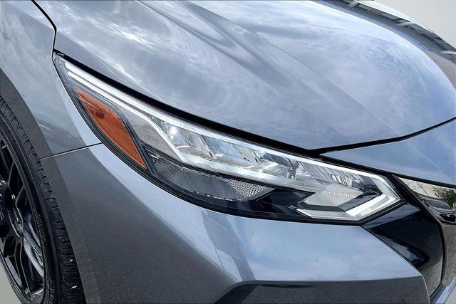 Used 2022 Nissan Sentra SR w/ Trunk Package FWD image 36