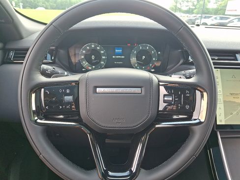 New 2026 Land Rover Range Rover Velar S AWD/4WD image 12