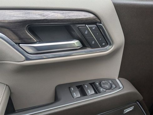 Used 2023 Chevrolet Silverado 1500 LTZ w/ LTZ Convenience Package II image 18