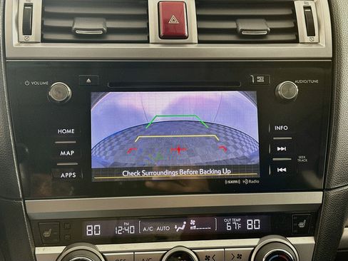 Used 2016 Subaru Outback 2.5i Limited AWD/4WD image 23