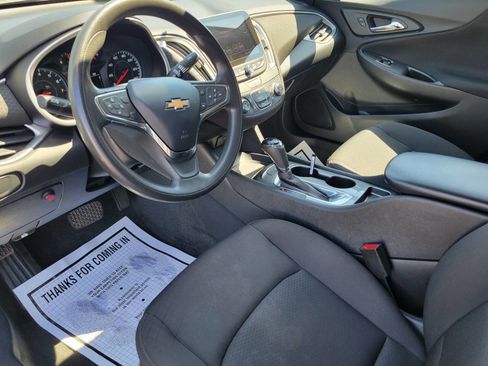 Used 2020 Chevrolet Malibu LS image 10