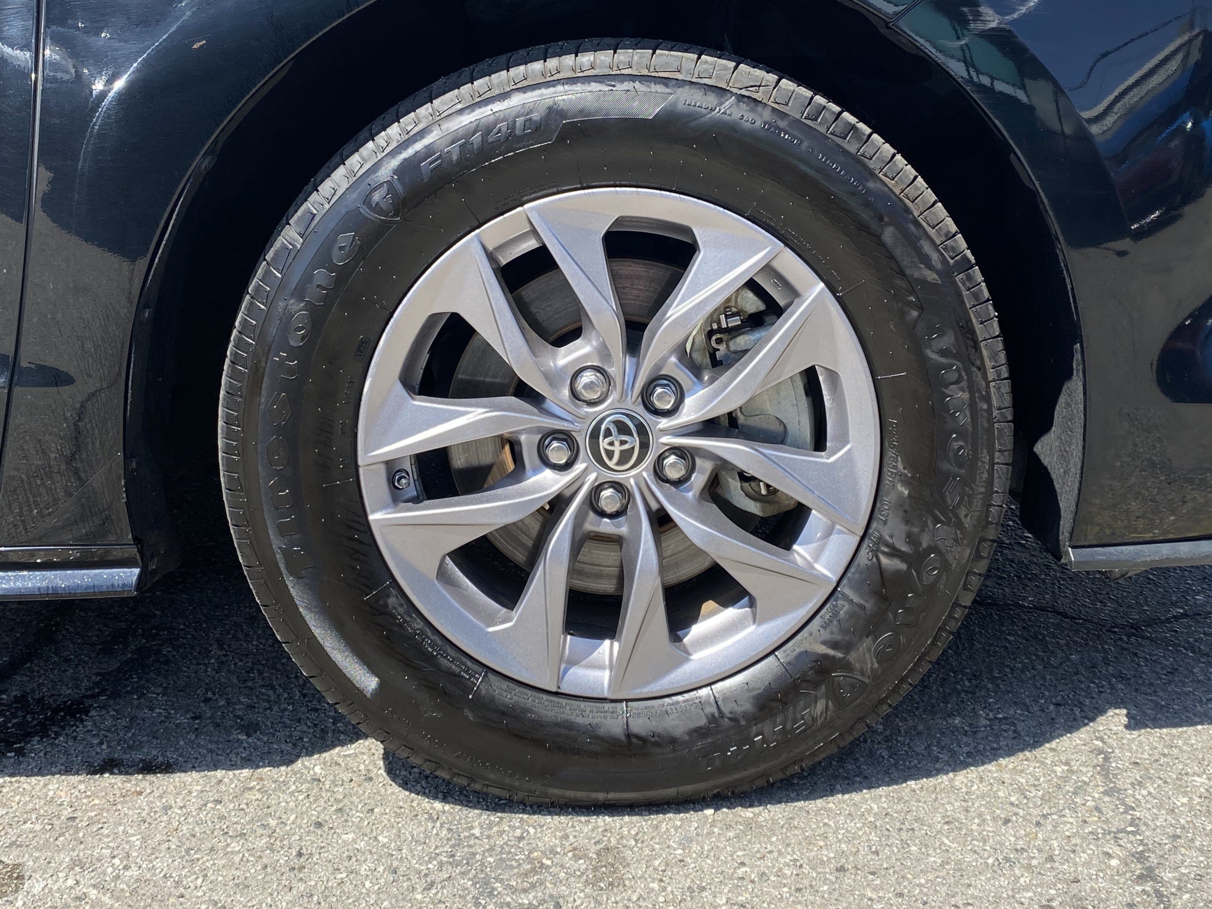 Used 2021 Toyota Sienna LE FWD image 31