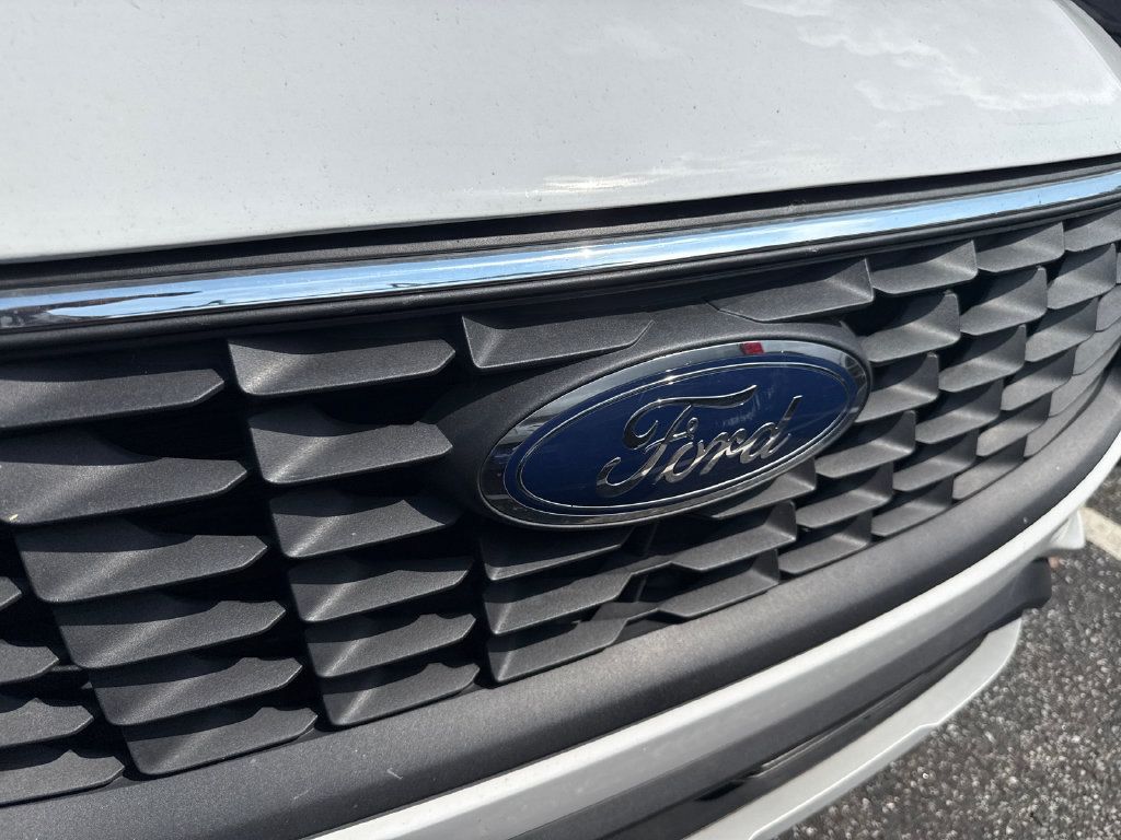 Used 2025 Ford Escape Active w/ Cold Weather Package AWD/4WD image 3