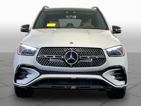 New 2026 Mercedes-Benz GLE 450 4MATIC image 2
