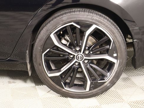 Used 2025 Nissan Altima 2.5 SR image 17