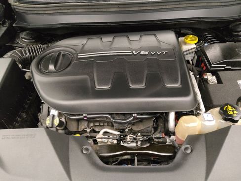 Used 2022 Jeep Cherokee Trailhawk w/ Sun, Sound & Nav Group image 30