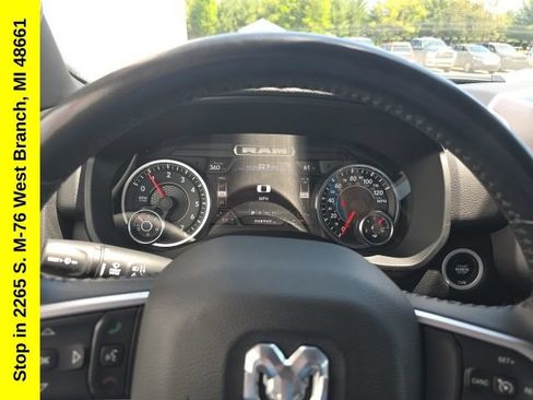 Used 2022 RAM 1500 Big Horn AWD/4WD image 20