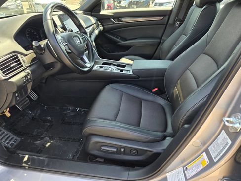 Certified 2022 Honda Accord Sport image 11