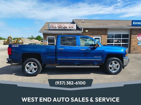 Used 2016 Chevrolet Silverado 2500 LTZ w/ LTZ Plus Package AWD/4WD image 1