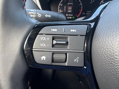 Certified 2026 Honda HR-V Sport image 13