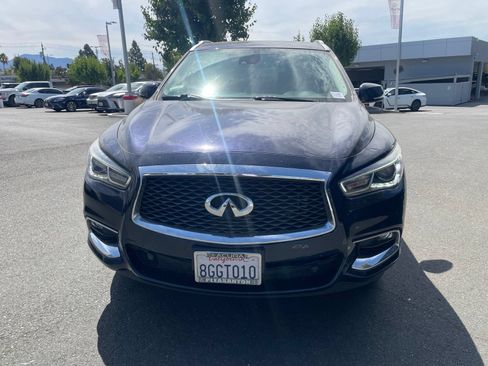 Used 2019 INFINITI QX60 Luxe w/ Essential Package AWD/4WD image 2