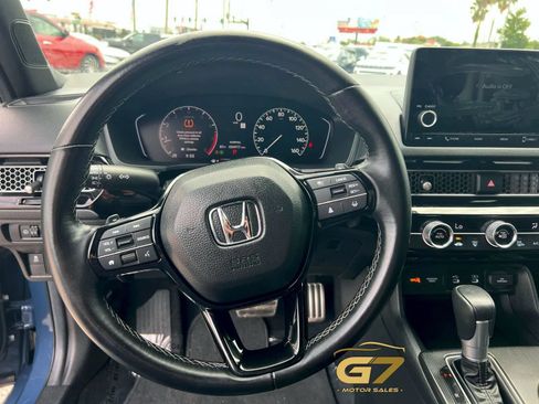 Used 2025 Honda Civic Sport image 14
