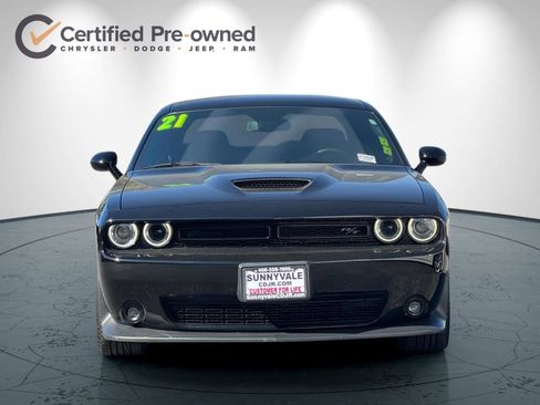 Certified 2021 Dodge Challenger R/T w/ Blacktop Package image 9