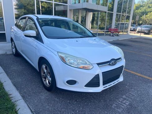 Used 2013 Ford Focus SE FWD image 12