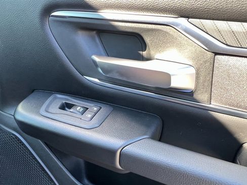 New 2026 RAM 1500 4x4 Crew Cab image 14