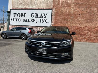 Used 2018 Volkswagen Passat 2.0T SE