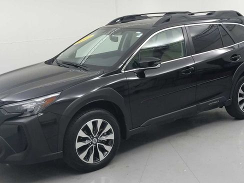 Certified 2023 Subaru Outback Limited XT image 5