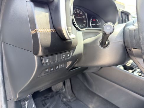 Used 2025 MAZDA CX-50 AWD 2.5 Hybrid w/ Premium Pkg image 26