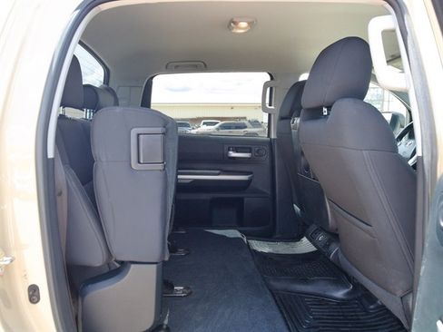 Used 2017 Toyota Tundra SR5 AWD/4WD image 28