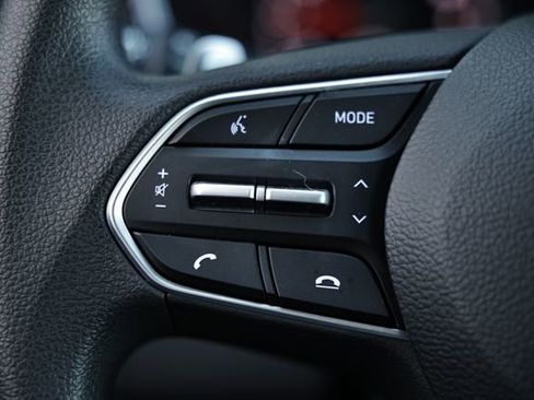 Used 2023 Hyundai Santa Fe SE image 32