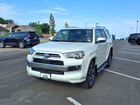 Used 2023 Toyota 4Runner Limited AWD/4WD image 30
