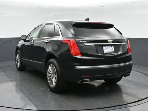 Used 2018 Cadillac XT5 Luxury image 5