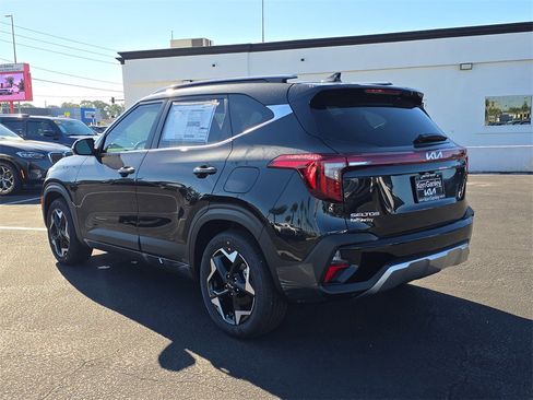 New 2026 Kia Seltos EX image 6