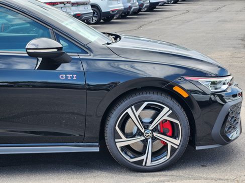 New 2025 Volkswagen GTI SE image 7