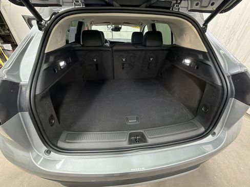 Used 2023 Buick Envision Essence image 23