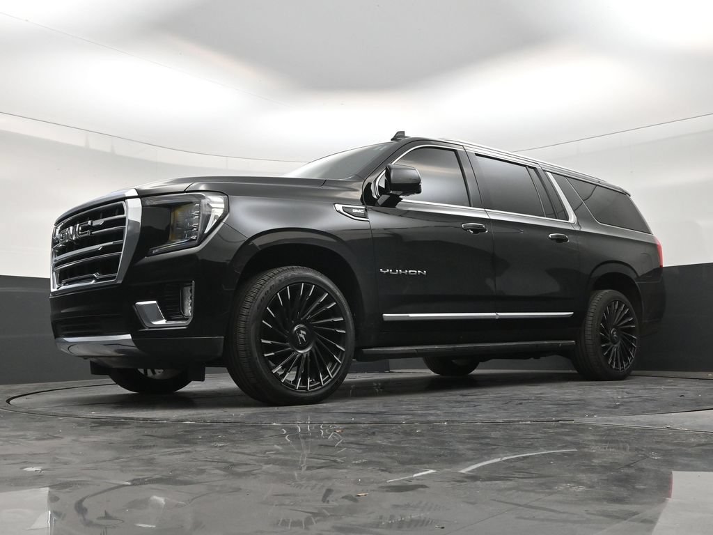Used 2023 GMC Yukon XL SLT w/ SLT Luxury Package RWD image 20