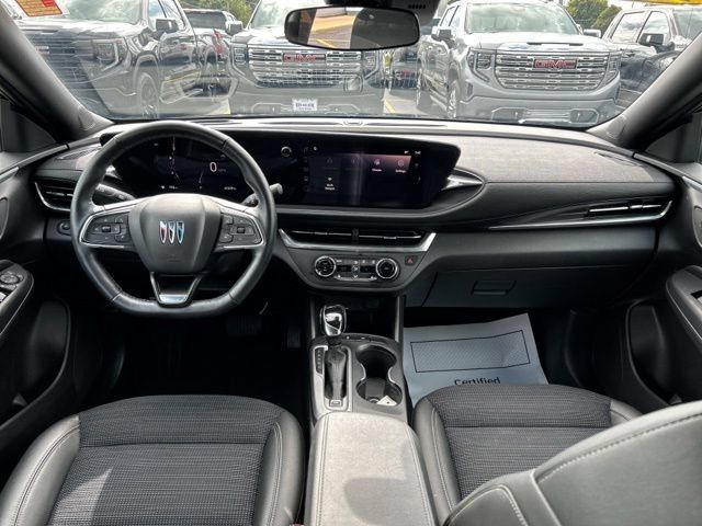 Used 2024 Buick Envista Sport Touring w/ Convenience I Package FWD image 22