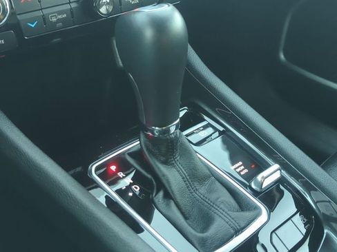 Used 2024 Jeep Compass Latitude image 20