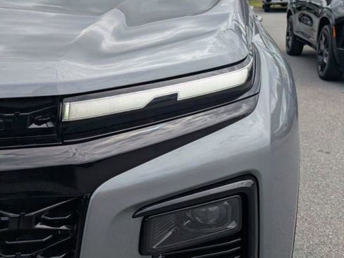 New 2026 Chevrolet Traverse RS w/ LPO, Floor Liner Package FWD image 11