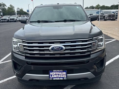 Used 2019 Ford Expedition Max XLT image 6