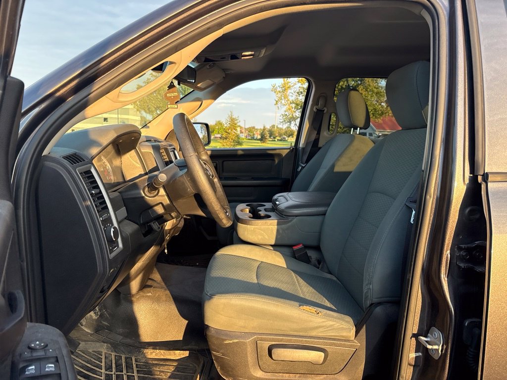 Used 2016 RAM 1500 Tradesman w/ Popular Equipment Group RWD image 13