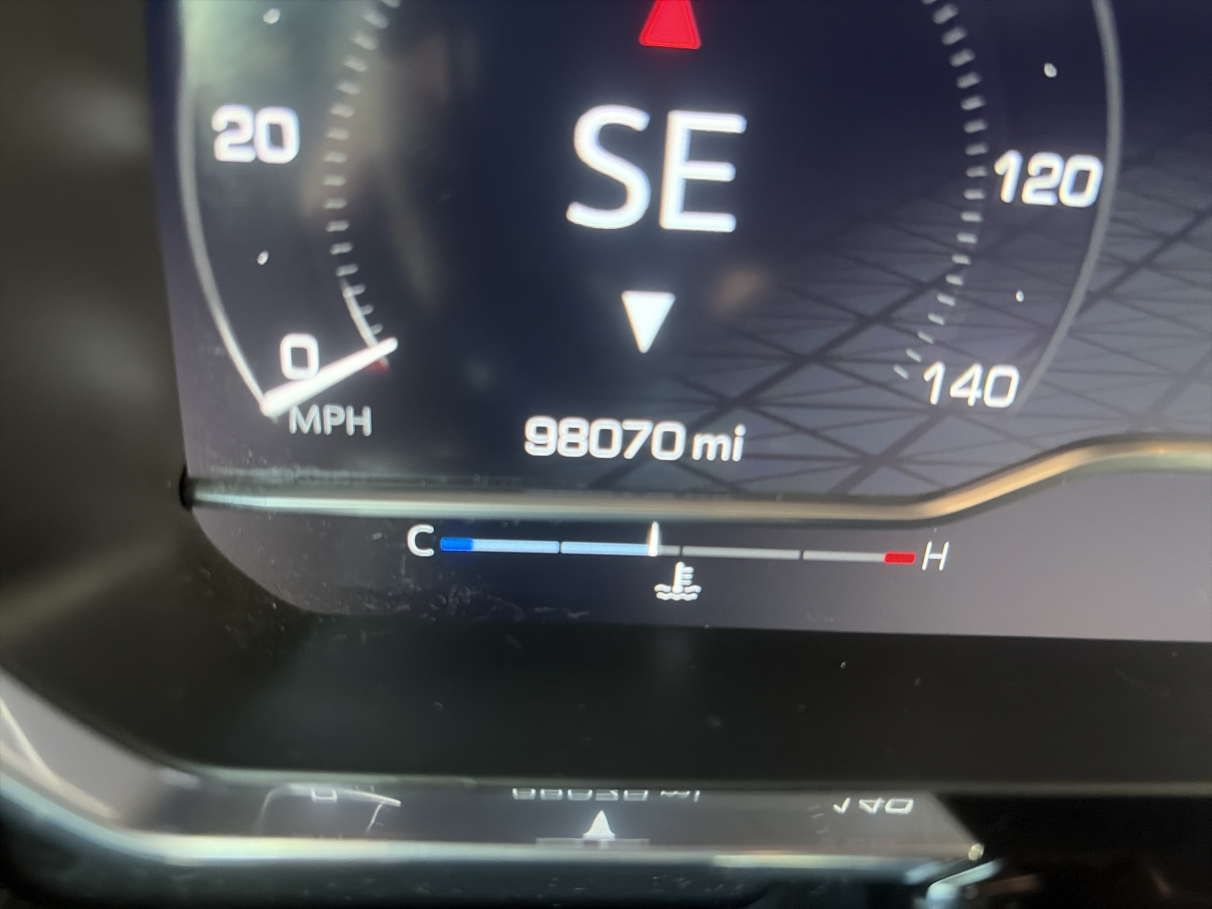 Used 2022 GMC Sierra 1500 SLE AWD/4WD image 23