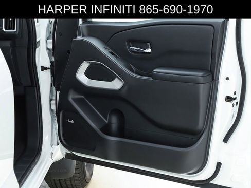 Used 2025 Nissan Frontier SV w/ SV Convenience Package image 67