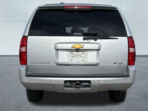 Used 2014 Chevrolet Suburban LS AWD/4WD image 4