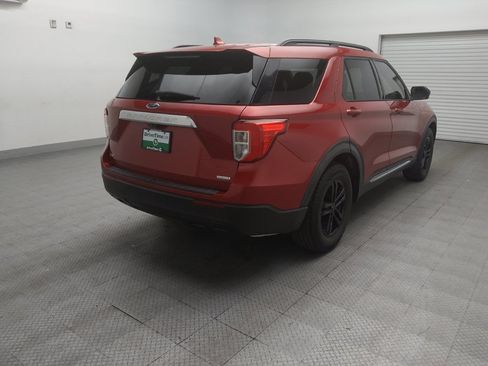 Used 2020 Ford Explorer XLT RWD image 9