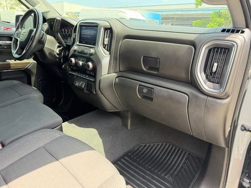 Used 2021 Chevrolet Silverado 1500 LT w/ Bed Protection Package RWD image 15
